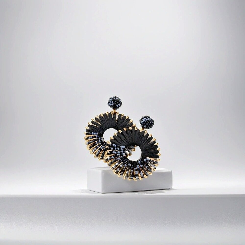 Artisan-Wrapped Seed Bead Earrings: Handcrafted Beauty - Picture 1 of 3